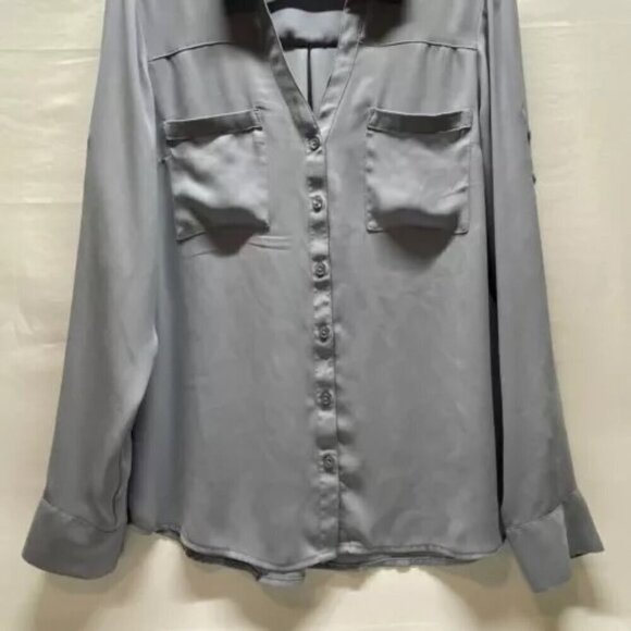 Express Button Up Women's Medium Steel Blue Grey Silky Lightweight Pockets EUC - Picture 3 of 9